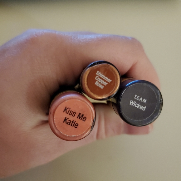 Lipsense by Senegence tester lot - Picture 2 of 6